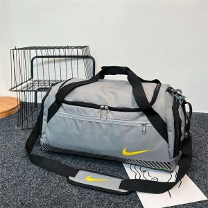 sac de sport nike brasilia gris & jaune sac duffle entraînement dakar